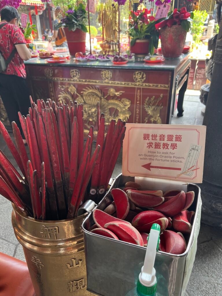 The Fortune I Drew at Longshan Temple Years Ago